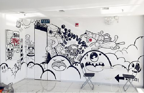 弥勒手绘墙并非传统涂鸦。